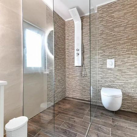 Valentina * Privlaka (Zadar)