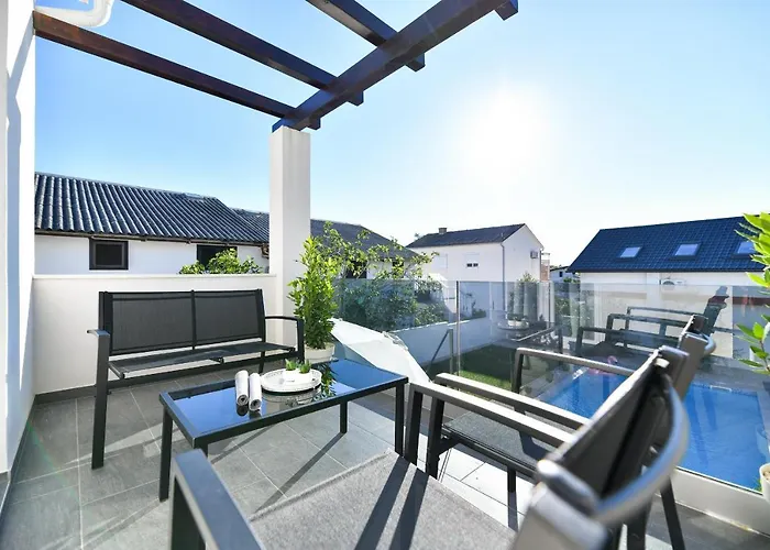 Valentina * Privlaka (Zadar)